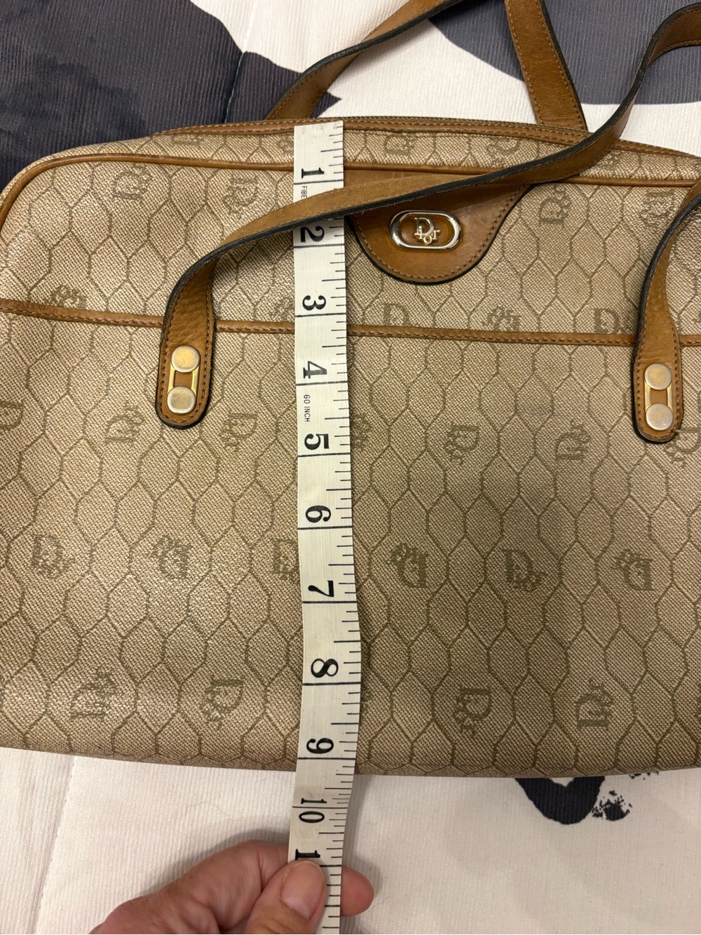 🌟RARE🌟VTG Christian Dior Honeycomb Shoulder BagTan Canvas Leather Marc Bohan Era - Picture 12 of 16